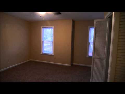 100 Oak Hampton Drive