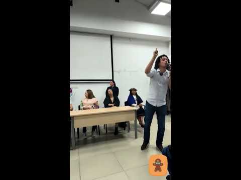 Encuentro de Gratitud con Carolina Corcho 📱