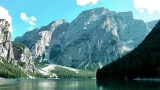 preview picture of video 'Lago Braies - Dolomites Italy'