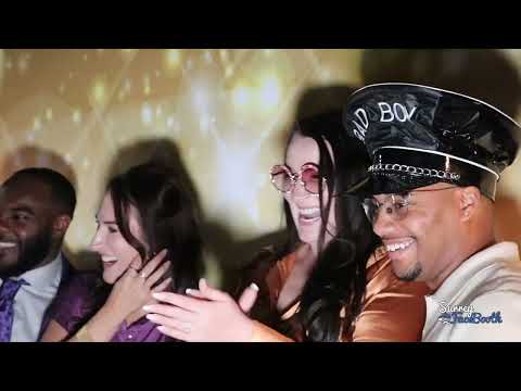 Surrey FaceBooth   Having a Party