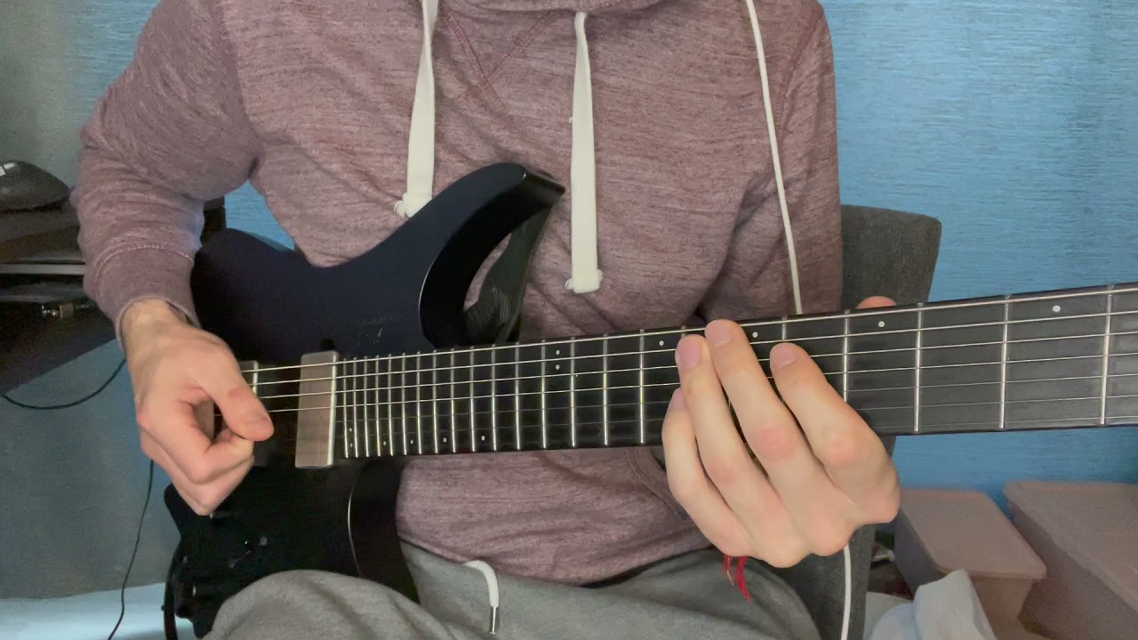 Roberto Barlocci playing the Super Mario underground theme lick on electric guitar
