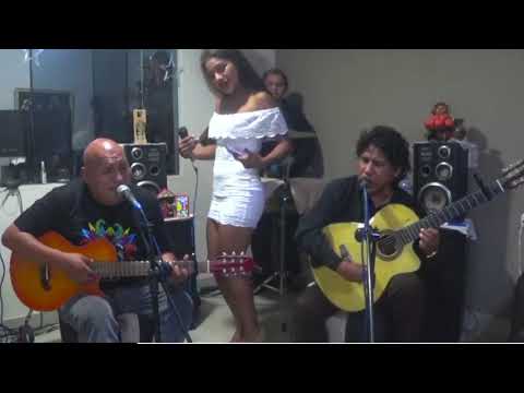 MIX DE HUAYNOS HUAMANGUINOS - EDWIN FARFAN