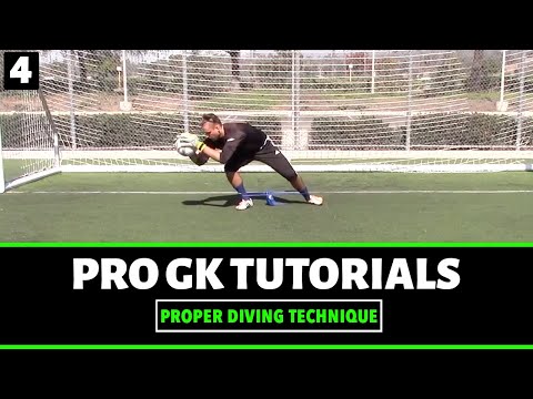 Proper Goalkeeper Diving | Coaching Tips | Pro Gk