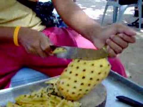 Как да нарежете ананас