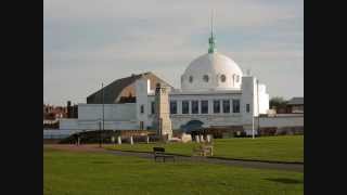 preview picture of video 'Whitley Bay Photo Tour'