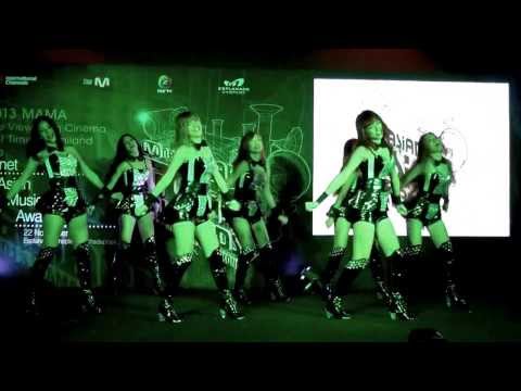 "Def-G" cover K-POP @ "MAMA 2013 Live Viewing in Cinema, First in Thailand"