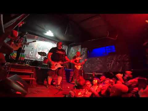 Los KK - Panico (Colombia 2023)(Punk - Video en Vivo)