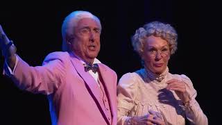 “Galaxy Song” | Monty Python Live (Mostly)