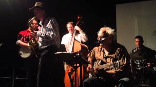 Eugene Chadbourne with Bryan and the Haggards: a short excerpt from The Stone (NYC, Oct 30/2013)