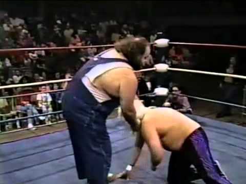 Trucker Norm vs G Q  Stratus