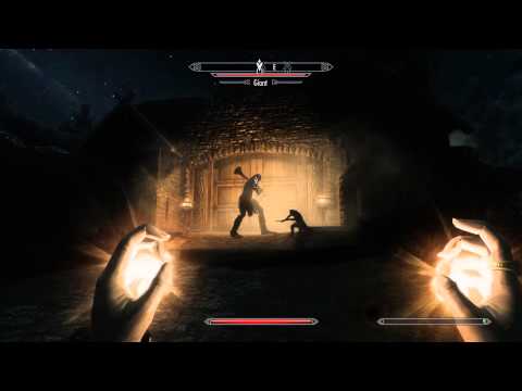 Skyrim - A giant attacks Whiterun.