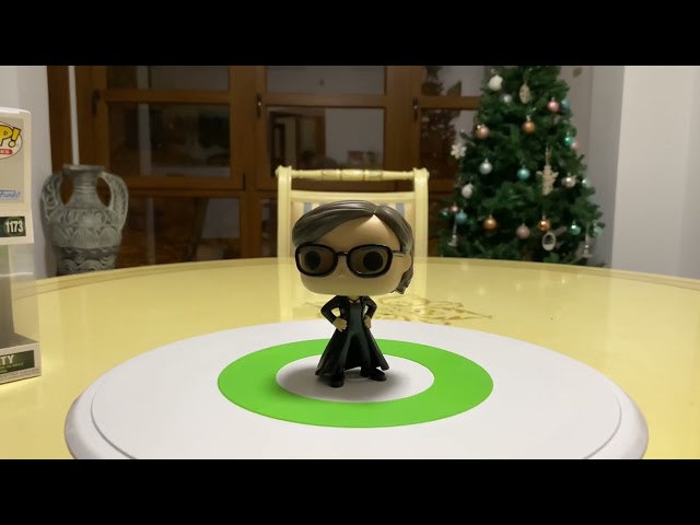 Vídeo relacionado con Funko Pop! Movies: The Matrix 4- Trinity - Figura de Vinilo Coleccionable - Idea de Regalo- Mercancia Oficial - Juguetes para Niños y Adultos - Movies Fans - Muñeco para Coleccionistas