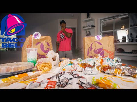 THE ENTIRE TACO BELL MENU CHALLENGE | FAST FOOD...