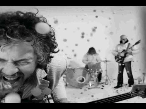 Flaming Lips - Watching The Planets