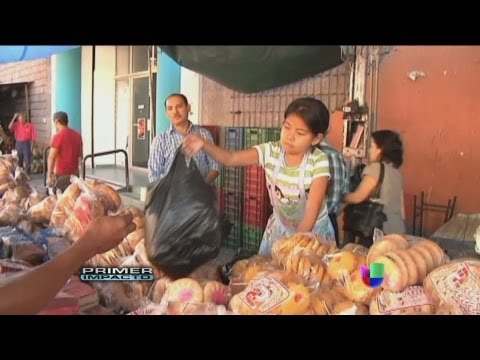 A 12-year-old girl in El Salvador is a sales artist - Primer Impacto