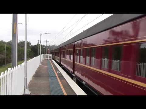 4520 & FL220 'THNSW Australia Day Seaside Express', 26th January (Australia Day) 2015