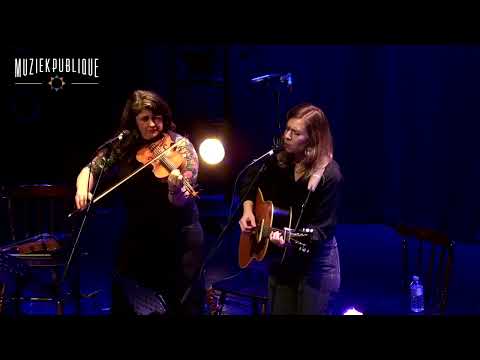 Laura Cortese & Hannah Read - Shenandoah (Anaïs Mitchell) / Clelia’s (Laura Cortese)