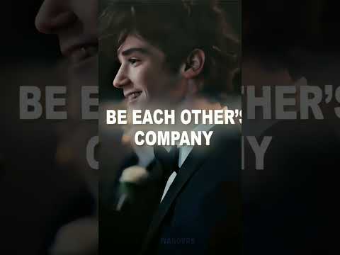 He's hot 🔥 and he knows it #oliverotto #danieldimaggio #americanhousewife #shorts