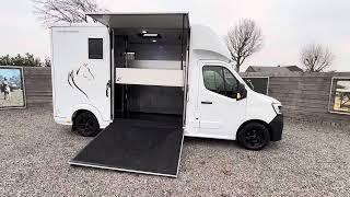Prodaja Renault MASTER HORSETRUCK ROELOFSEN 3XL vozila za prevoz konja - Slika 4 | Autoline RS Renault MASTER HORSETRUCK ROELOFSEN 3XL vozilo za prevoz konja | Slika 4 - Autoline