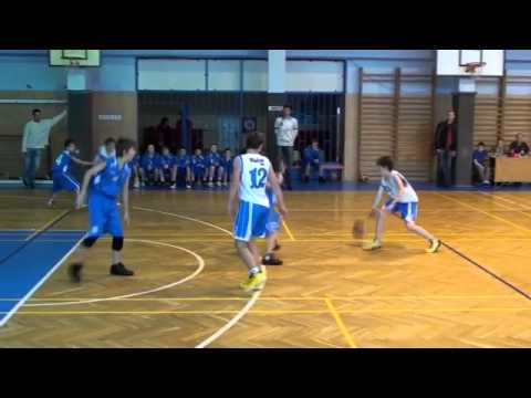 BK TOROLA Snakes Ostrava (2.11.2013) Hladnov - U13 BK Snakes Ostrava 32:43 a 46:42