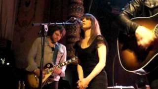 Laura Jansen &amp; Cary Brothers - Something About You