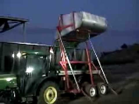 3 Ton Self Dumping Bin Demonstration
