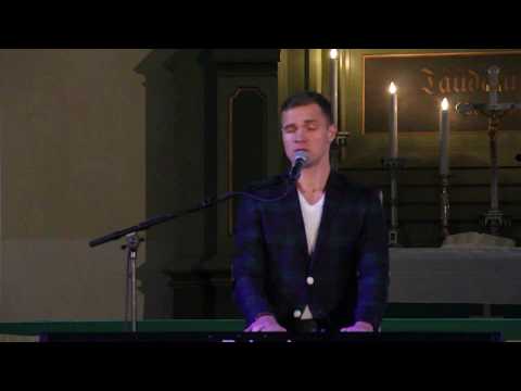 Vildist kübar - Ott Lepland (Jaak Joala repertuaarist)