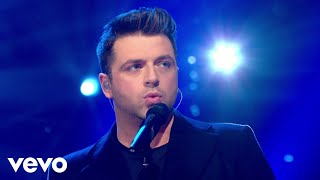 Download lagu Westlife - Flying Without Wings (Live on Strictly Come Dancing, 2011) mp3