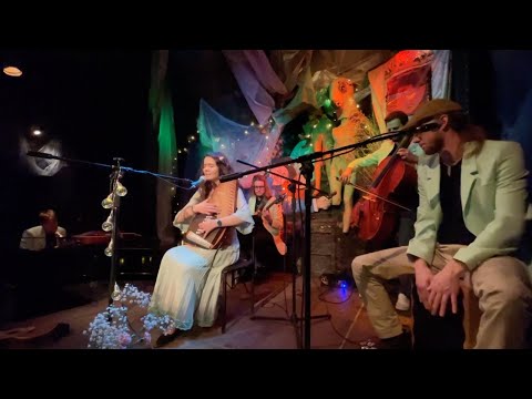 kilka czułości w Piwnicy pod Baranami