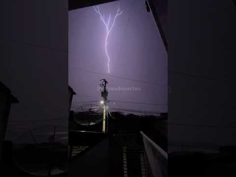 Relâmpagos e raios cidade Tauá Ceará