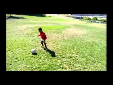 Primeiros toques na bola 