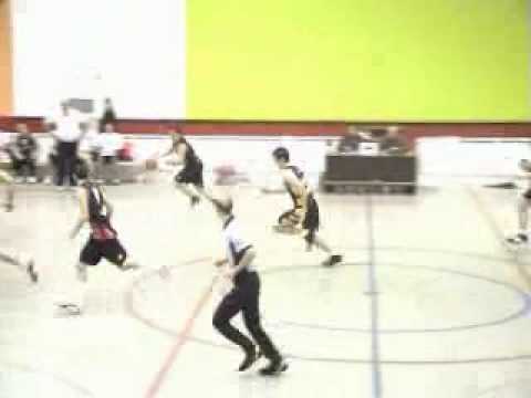 Xavi Domínguez #10 --- Gran Robo e inicio de contrataque con pase por la espalda