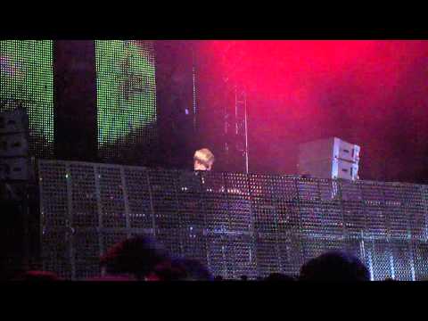Ferry Corsten @ The Mission Dance Weekend Day 1 (HD)