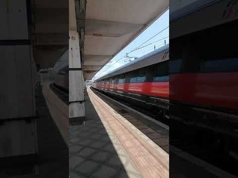Frecciarossa 9658 Reggio Calabria - Milano centrale