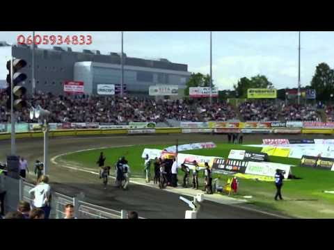 Przywitanie-Włókniarza Częstochowa i Unibaxa toruń.Kto nie skacze ten z Torunia 2014