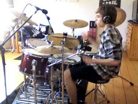 Queens Of The Stone Age - Auto Pilot (drums cover)