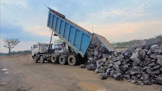 Tata Signa 4825.TK Dumper Unloading Boulder Stone Into Crusher