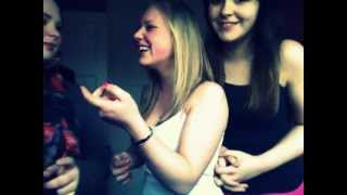 CHLOE MOLLY AND BEVERLEY TAKING THE PISS OUT OF THE COLOUR SONG