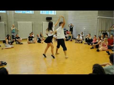 Cesar und Babi Morena (1) - Forró De Domingo Festival 2012