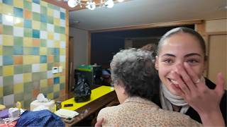 말 안하고 외국인 여자친구를 데려갔더니...