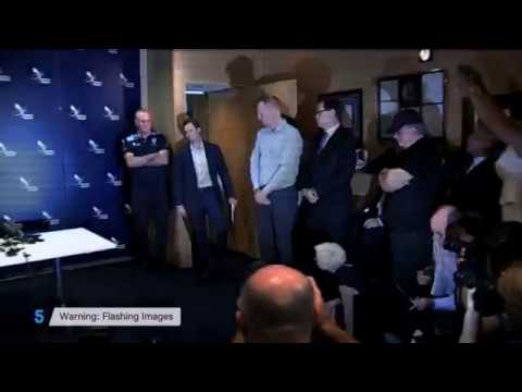 Banned Australian cricketer Steve Smith cries over ball tampering scandal - 5 News