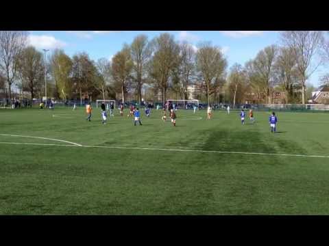 United Davo F1 - DSS F3 Zaterdag 27-04-2013 2e helft deel 2