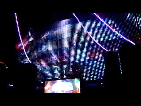 tyDi: The Light In Things (tyDi Remix) [Live @ Empire 2011]