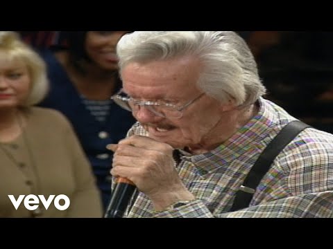 Bill & Gloria Gaither - I Just Steal Away and Pray [Live] ft. J.D. Sumner, The Stamps Quaret