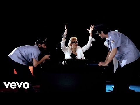 Lea Luna, Quivver - Arrest The DJ