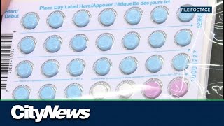 What are health professionals saying about free birth control in Alberta?
