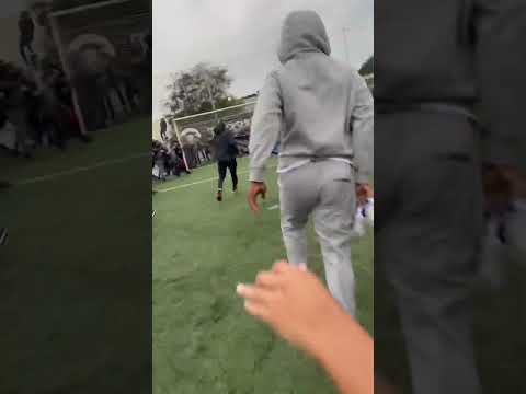 Le Prince de la ville 👑🔥 #1v1 #football #jnk #soccer #foot #neymar #skilks