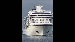 M/S Viking Neptune leaving Tallinn #vikingcruises #cruiseship #portoftallinn #shipspotting #travel