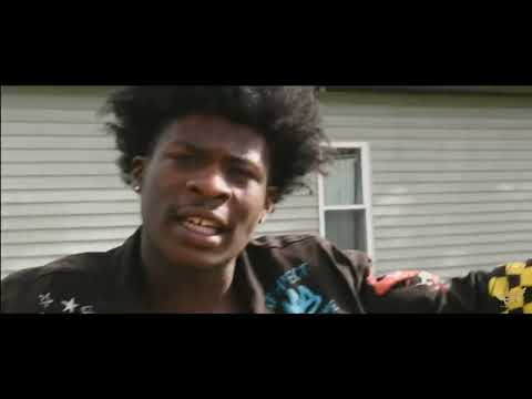 NosleepCtoolie ft. Robbtoolie - Pretend ( Official￼ Video ) tribute by @darealnosleeplc @robbtoolie￼