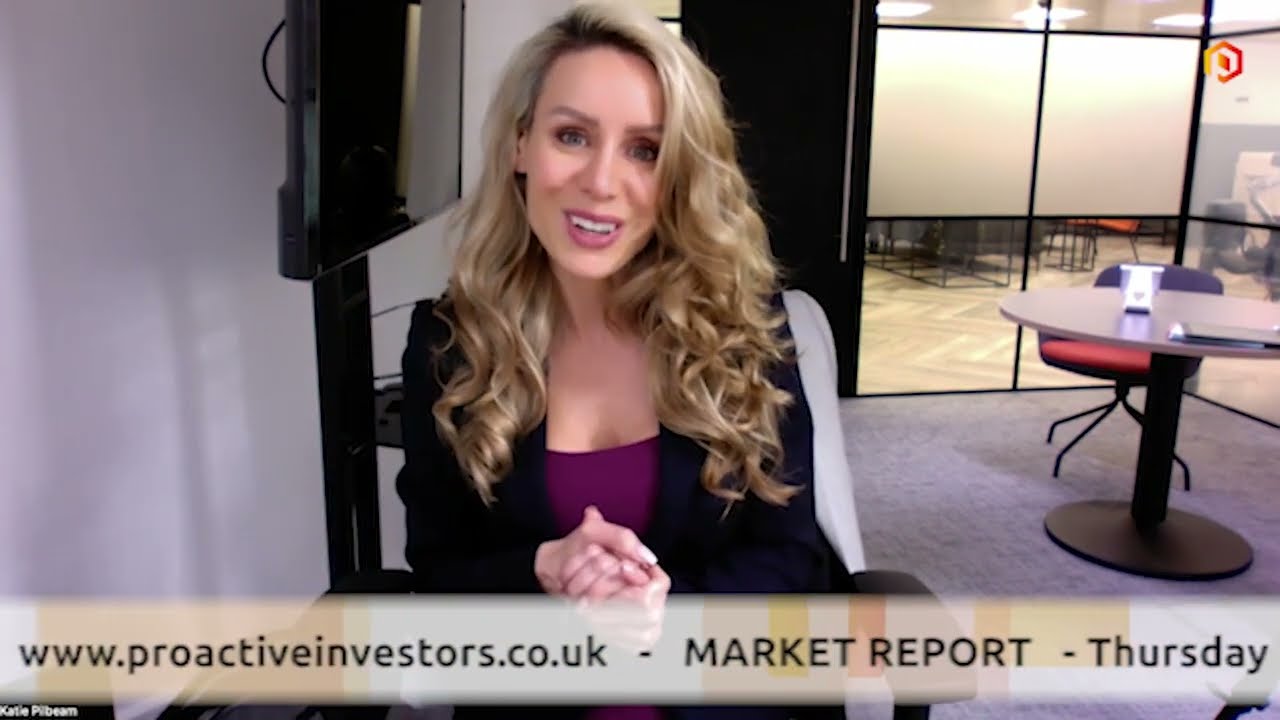 FTSE 100 fell lower as a hawkish tone of the US Fed unsettled a jittery market even further